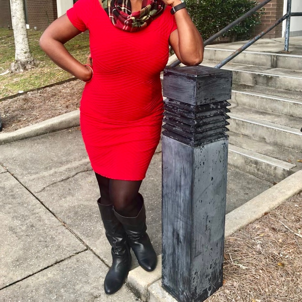 Ladies hot red preloved dress!!!🔥 - Picture 5 of 5